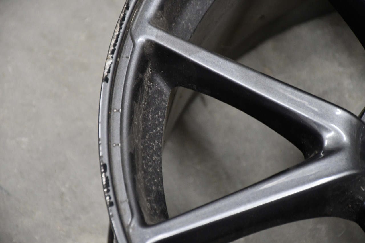 Single 18x8.5 Tesla Model 3 2017-2023 Silver Wheel 5x4.5 Rim Takeoff