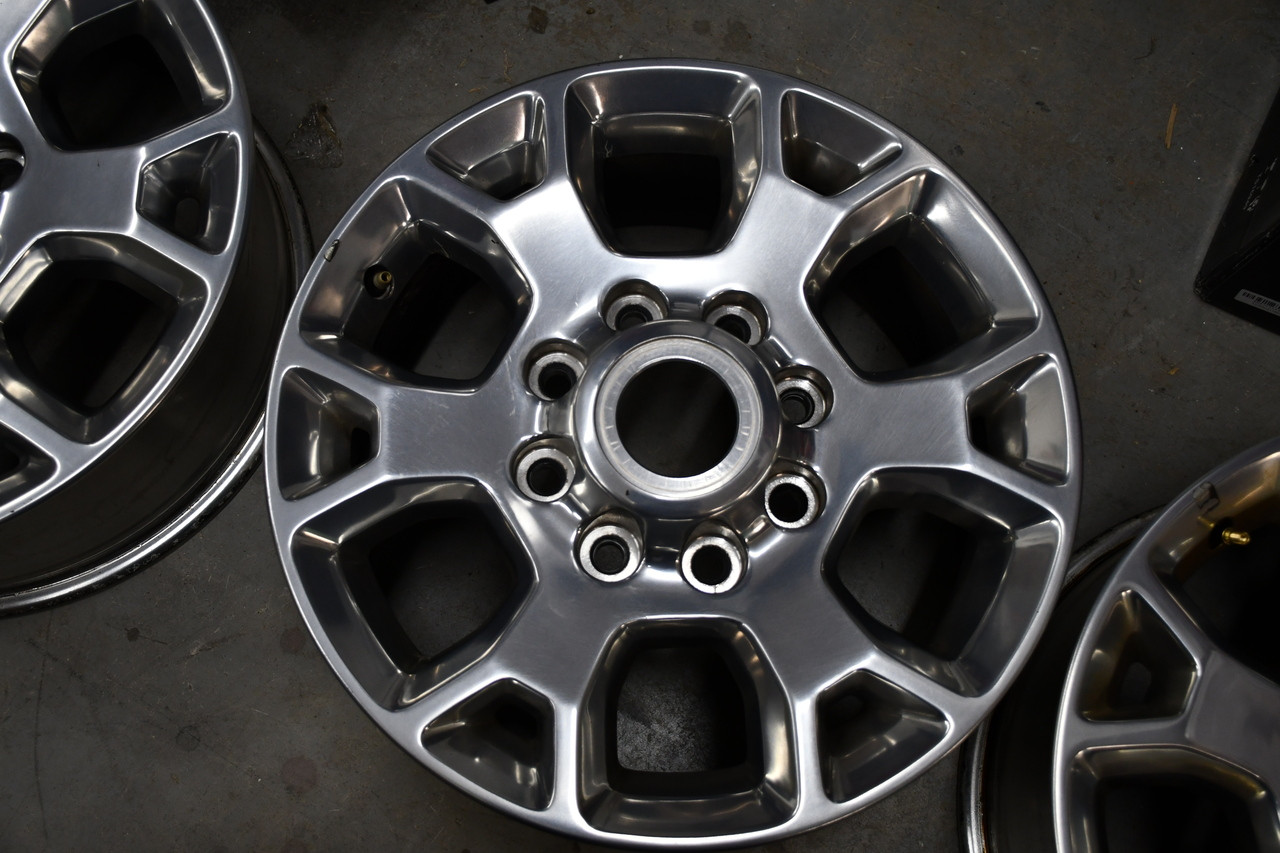 Single 18x8 Ram 2500 2019-2024 Polished Wheel 8x6.5 Rim Takeoff