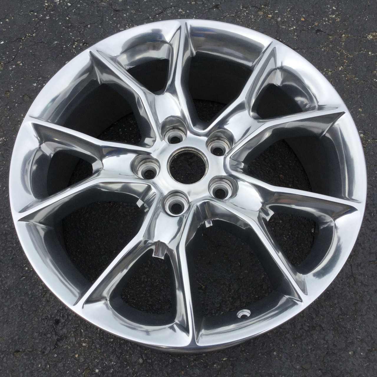 20" Factory OEM Jeep Grand Cherokee 2014-2016 Polished Wheel 20x8 5x5 HOL 9138