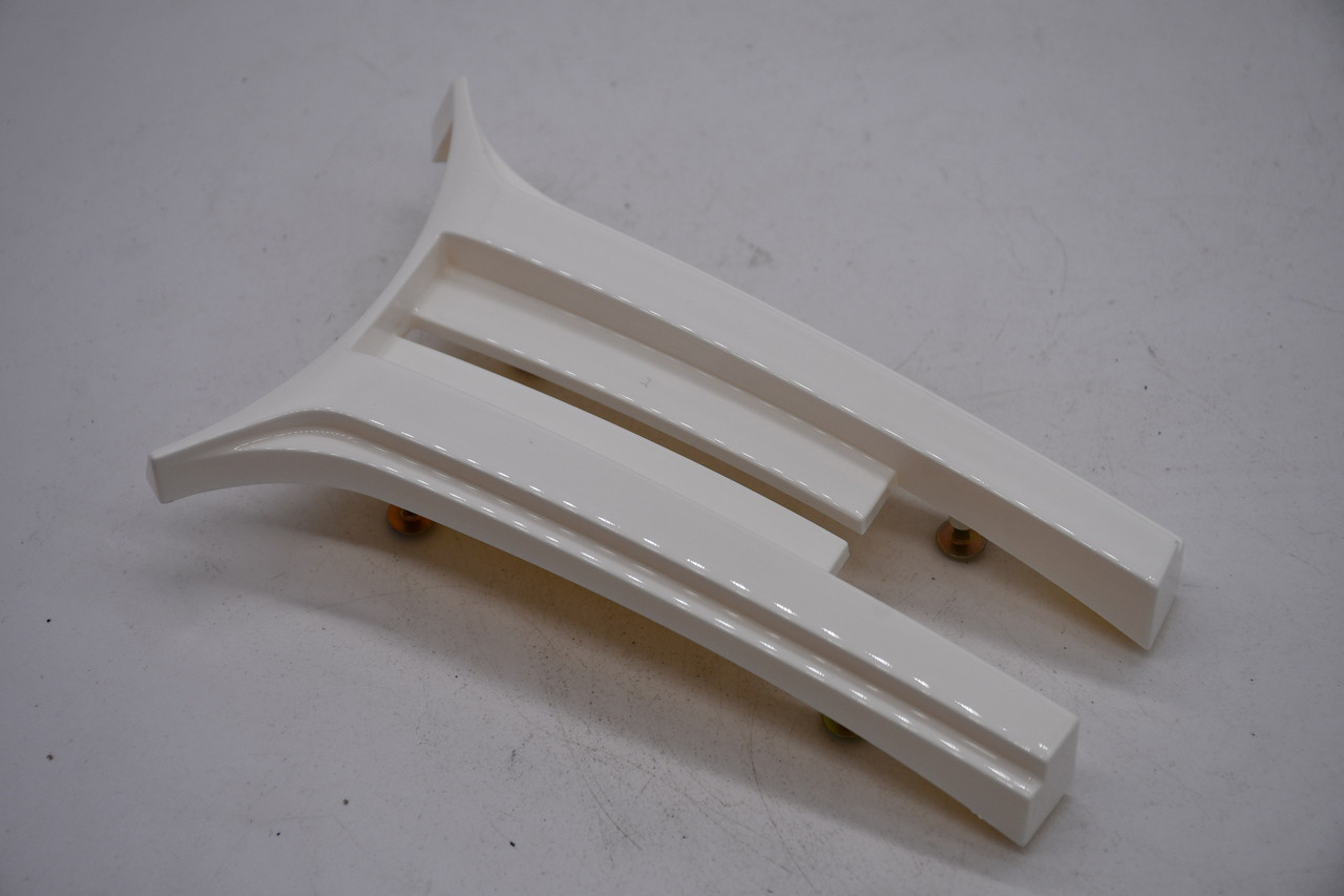 XXR 507 White Wheel Insert 17" – Includes Screws – 1 Insert 50717