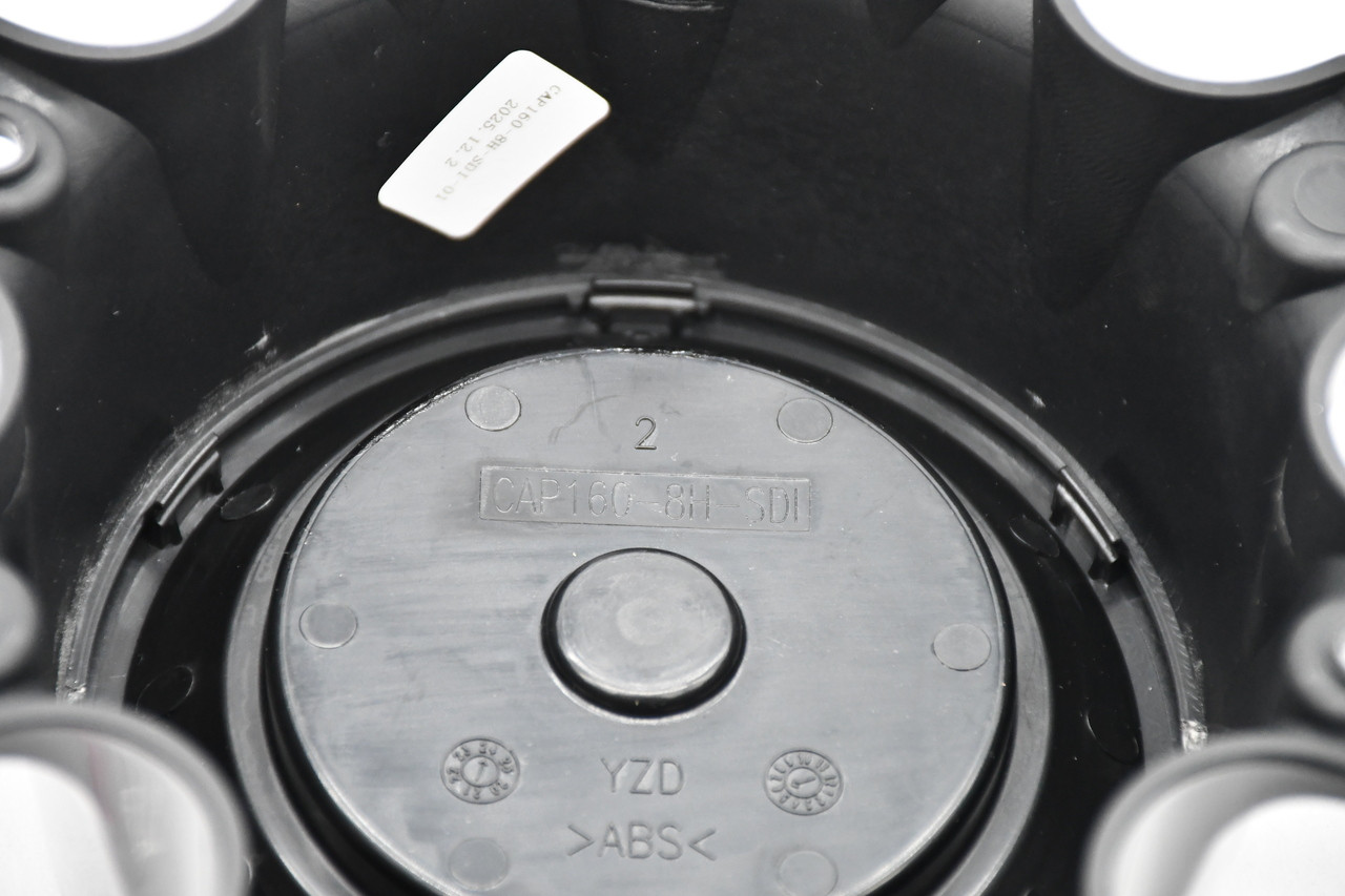 OEM Fittipaldi CAP-FORC-8-B24F Wheel Center Cap Replacement