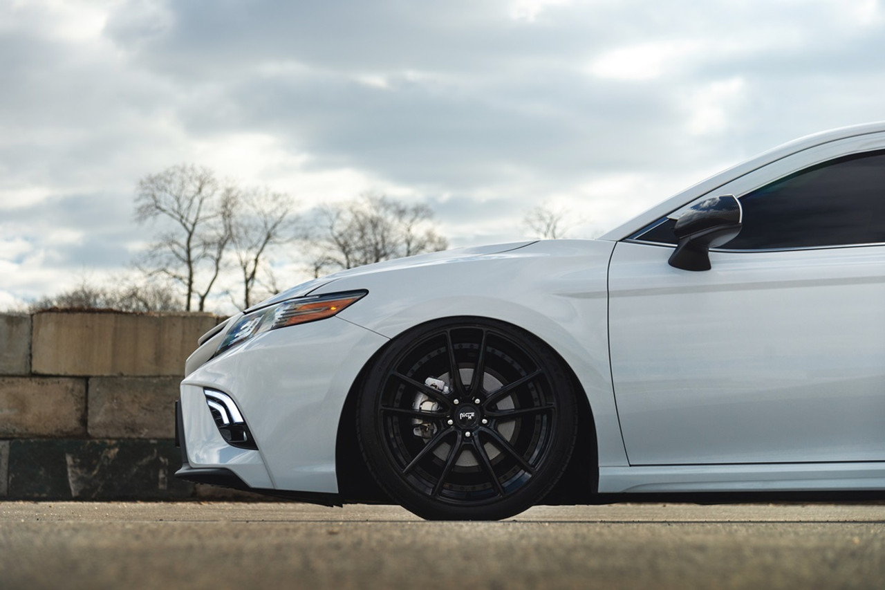 Set 4 Niche M223 DFS 18x8 5x112 Gloss Black Wheels 18" 42mm Rims