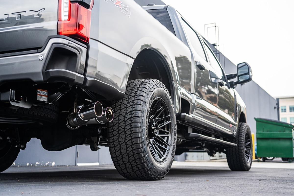 20" Gear Off Road Edge 770B Gloss Black Rim 20x10 6x135 6x5.5 -19mm Lifted Wheel