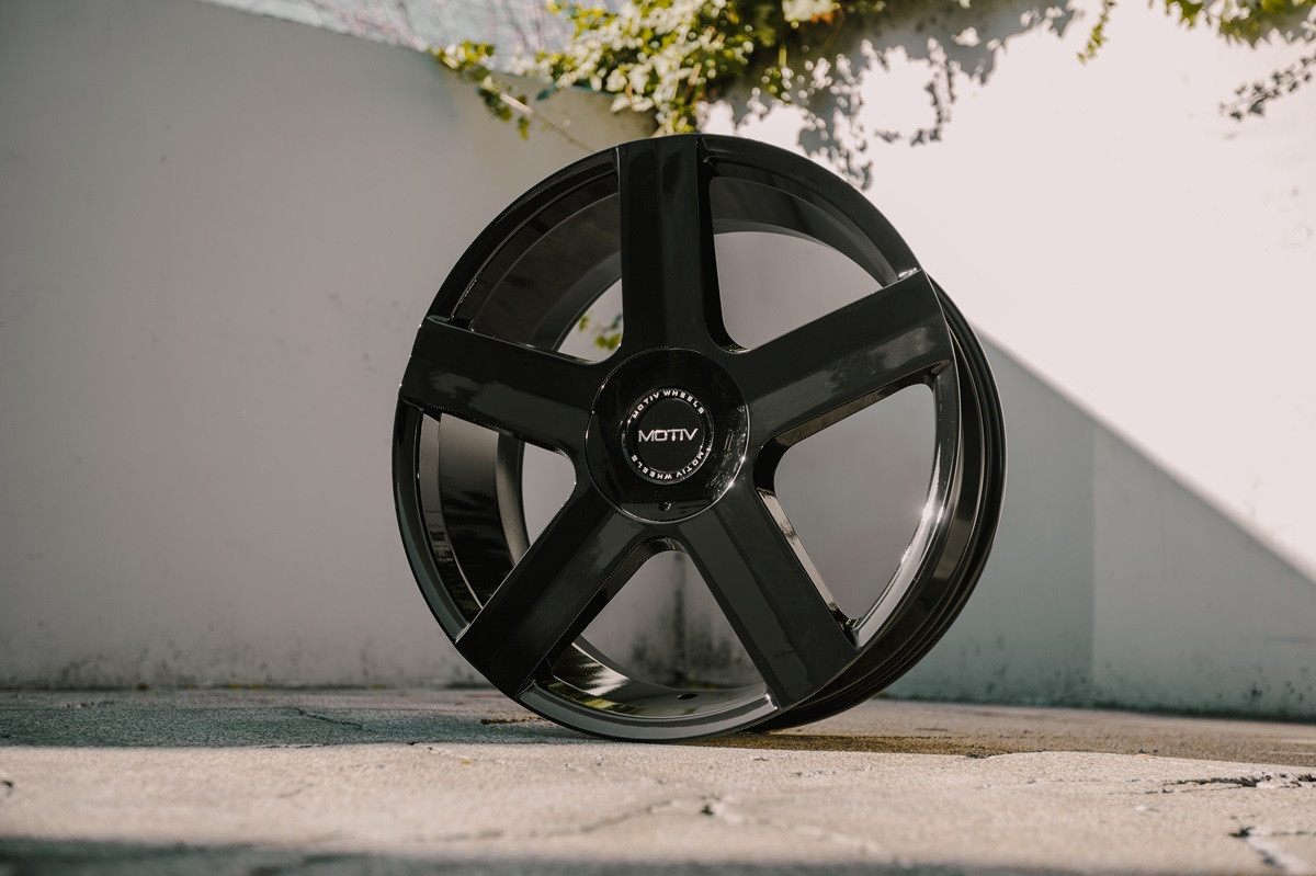 22" Motiv 439B Command 22x9 Black Wheel 6x135 6x5.50 +25mm Truck Suv Rim