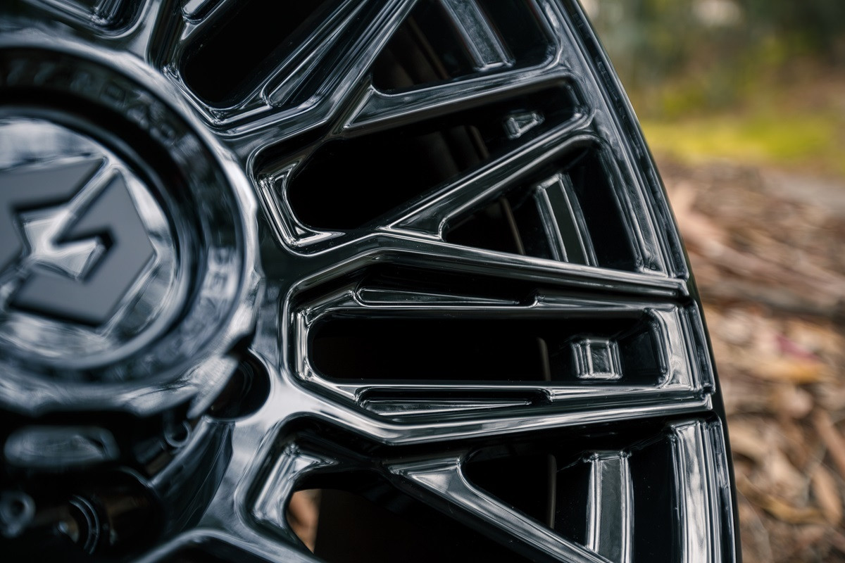 Set 4 20" Gear Off Road Edge 770B Gloss Black 20x10 Wheels 6x135 6x5.5 -19mm
