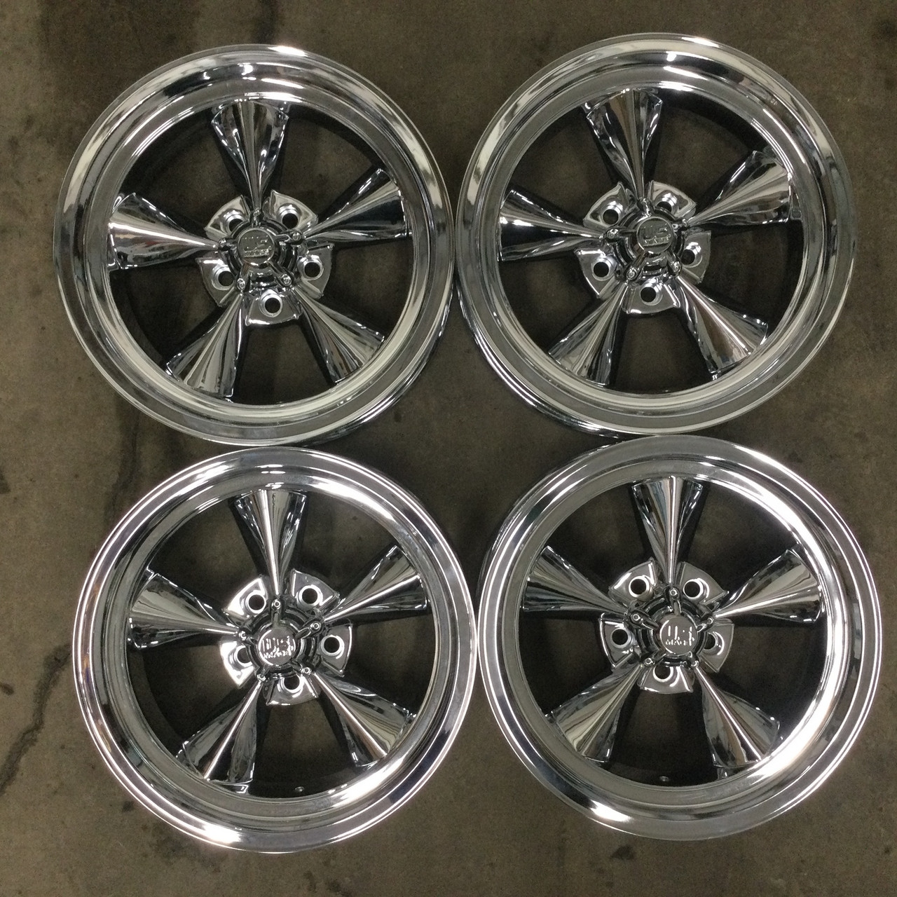 Set 4 US Mag U104 Standard 17x8 5x4.5 Chrome Plated Wheels 17" 1mm Rims