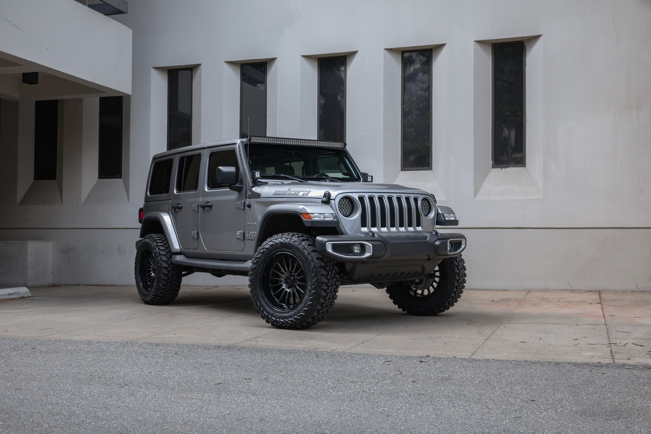 Set 4 XD XD857 Whiplash 20x10 5x5 Gloss Black With Gray Tint Wheels 20" -18mm