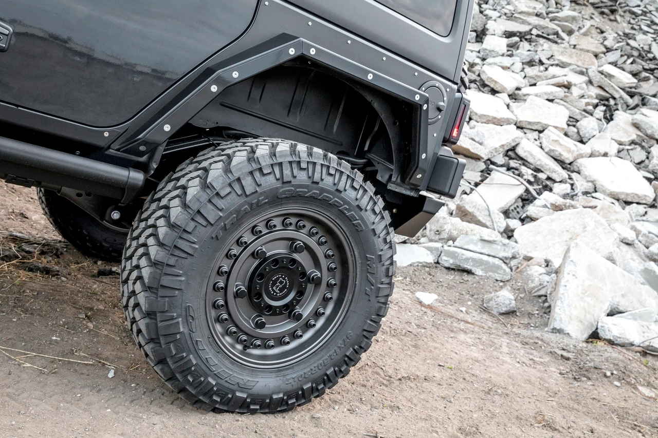 17" Black Rhino Armory 17x8 6x130 Gun Black 38mm For Mercedes Benz Sprinter Rim