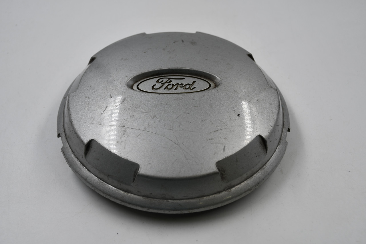 Ford Silver Wheel Center Cap Hub Cap (3Lug)YL84-1A096-AB 6.875" Ford Escape '01-'07 (3 Lug Clips)