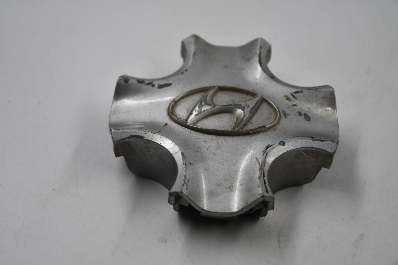 Hyundai Silver Wheel Center Cap Hub Cap 52960-1R500 3.875" Hyundai Accent '12-'14