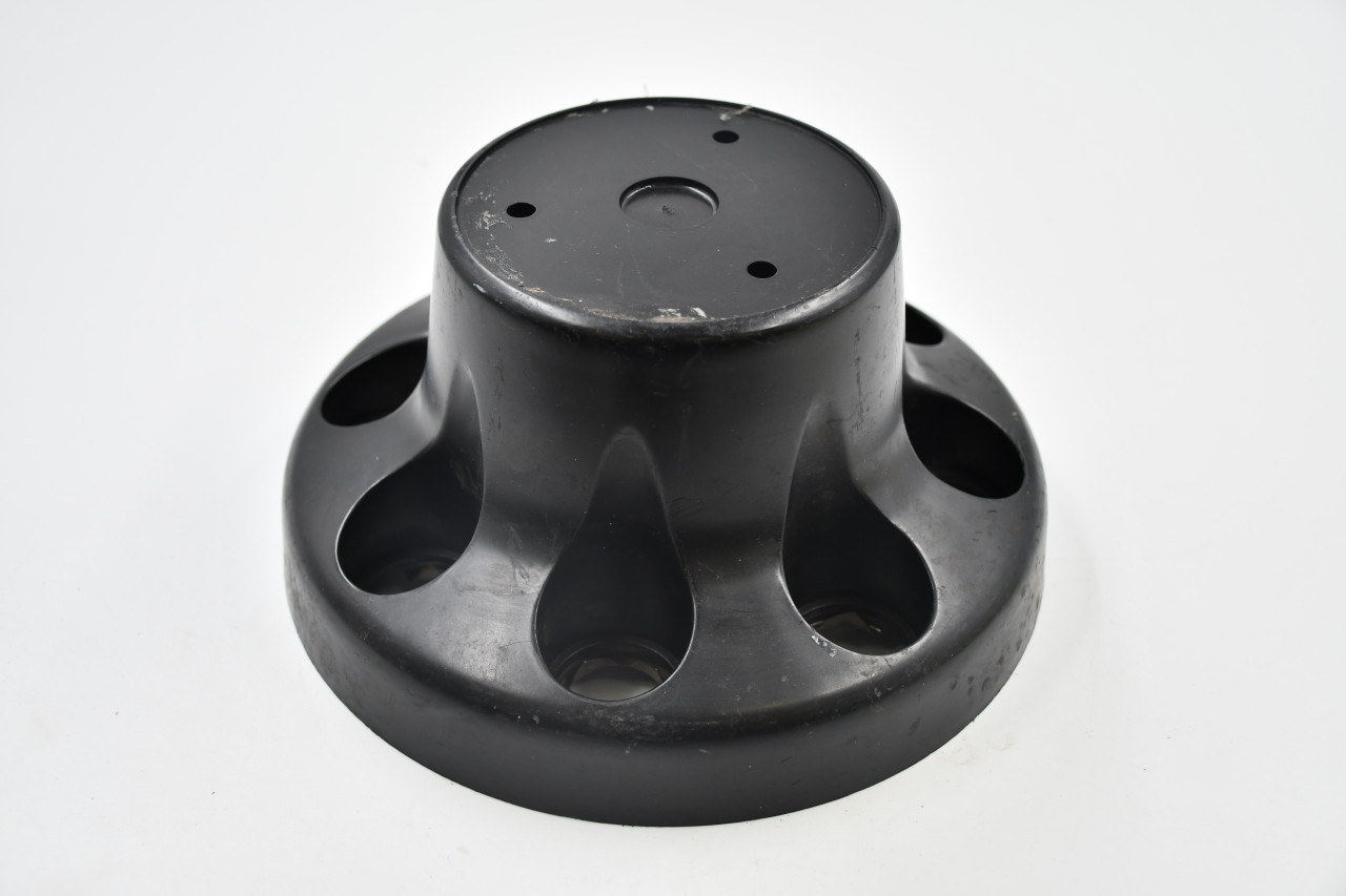 GMC/Chevy Black Wheel Center Cap Hub Cap 15551468(NL) 8.875" GMC/Chevy 8 Lug No Logo/Insert