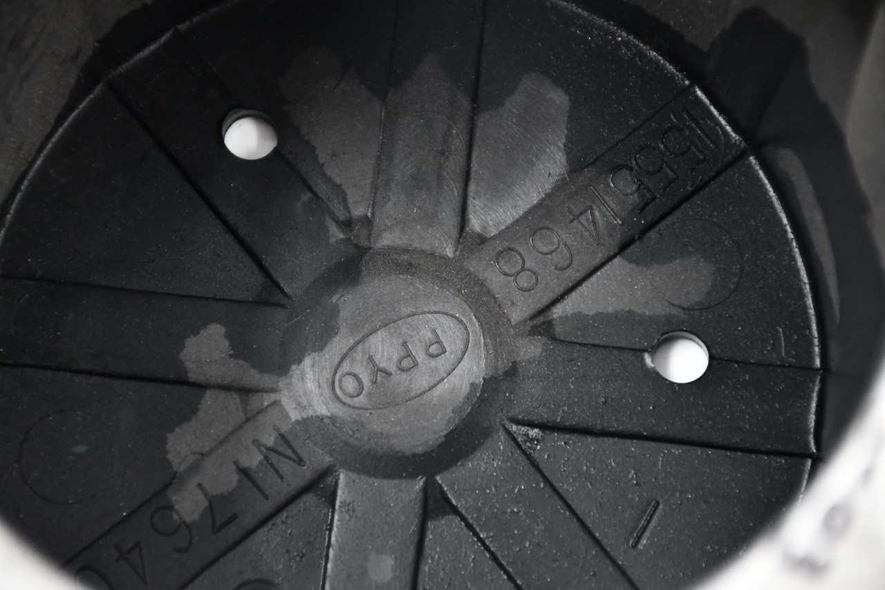 GMC/Chevy Black Wheel Center Cap Hub Cap 15551468(NL) 8.875" GMC/Chevy 8 Lug No Logo/Insert