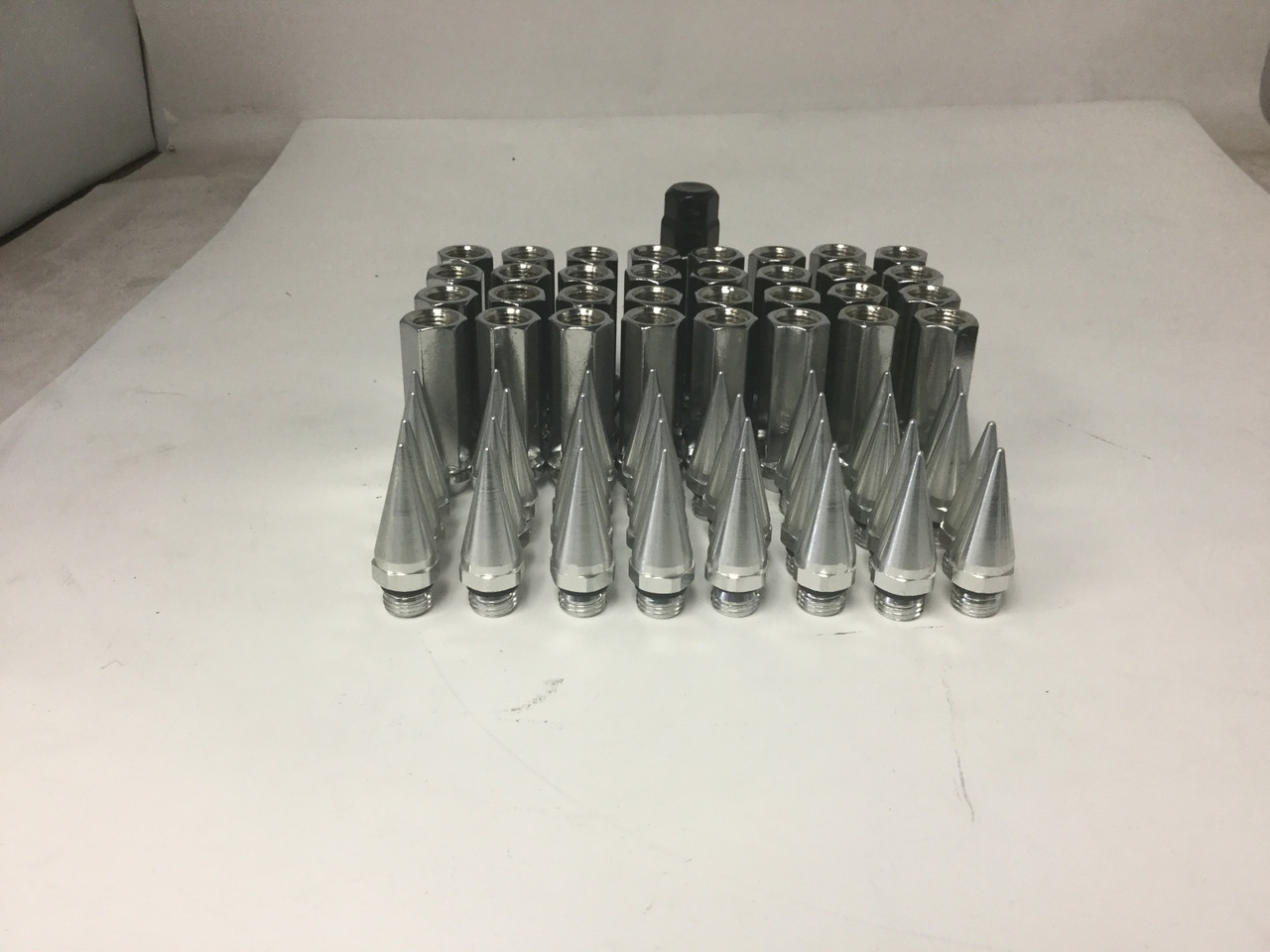 Set 32 Chrome Spike Tall Lug Nuts 14mm x 2.0 2" Long 8 Lug Wheel Kit