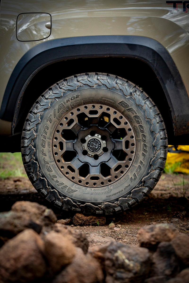 Black Rhino Warlord 18x8 6x5.5 Matte Black W  Machined Dark Tint Wheel 18" 35mm