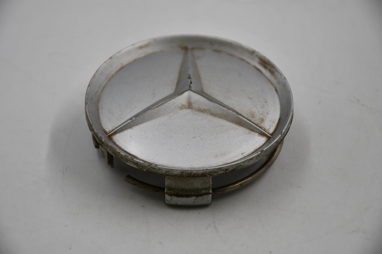 Mercedes Silver Wheel Center Cap Hub Cap A1634000025 2.9375" 97 -01 Mercedes ML320, ML430, ML55