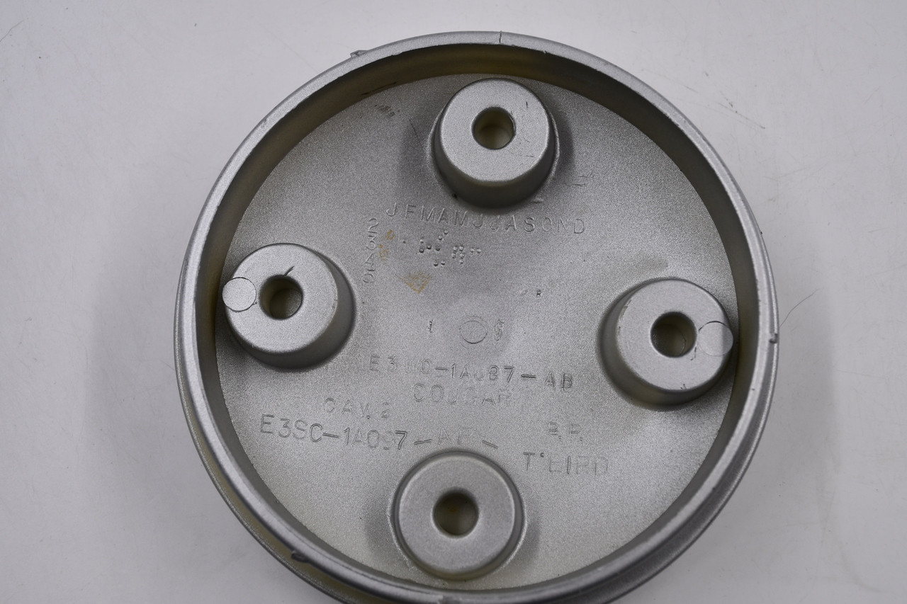 Ford Thunderbird Silver w/ Silver Logo Wheel Center Cap Hub Cap E3SC-1A097-AB 6.875" 83-'86 Thundebird LTD OEM