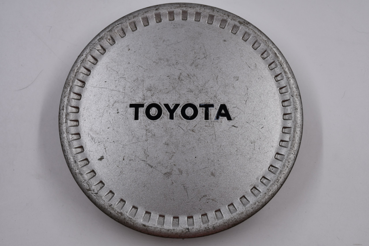 Toyota Silver w/ Black Lettering Wheel Center Cap Hub Cap TOYOTA/7.125(U) 7.125" 86-'92 Corolla OEM, Push On