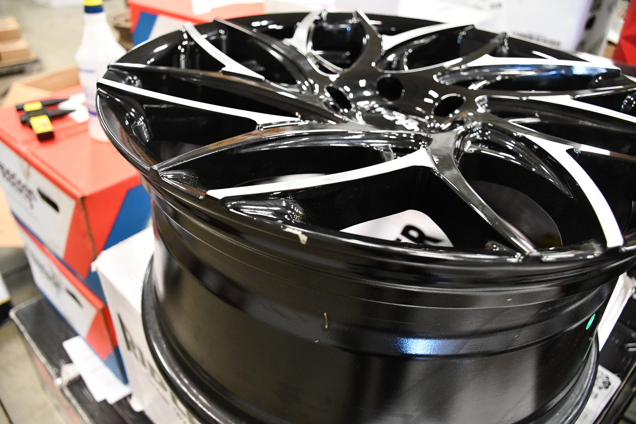 Set 4 DUB  S259 G.O.A.T. 24x10 6x135 Gloss Black Machined Spokes Wheels 24" 30mm