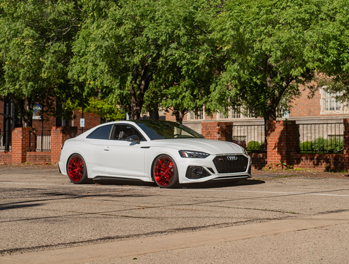 Niche Mono T113 Kanan 20x9 5x112 Brushed Candy Red Wheel 20" 25mm Rim