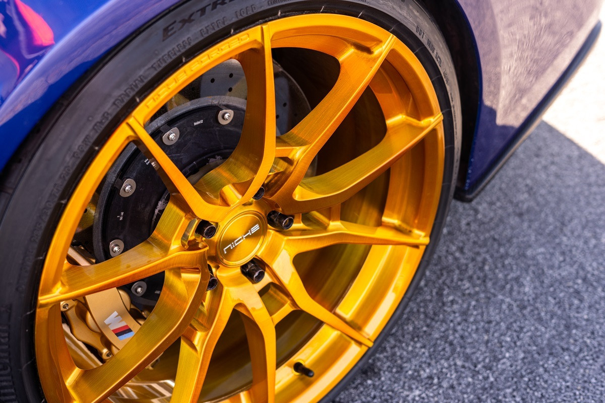 Set 4 Niche Mono T112 Kanan 20x9 5x120 Brushed Candy Gold Wheels 20" 40mm Rims