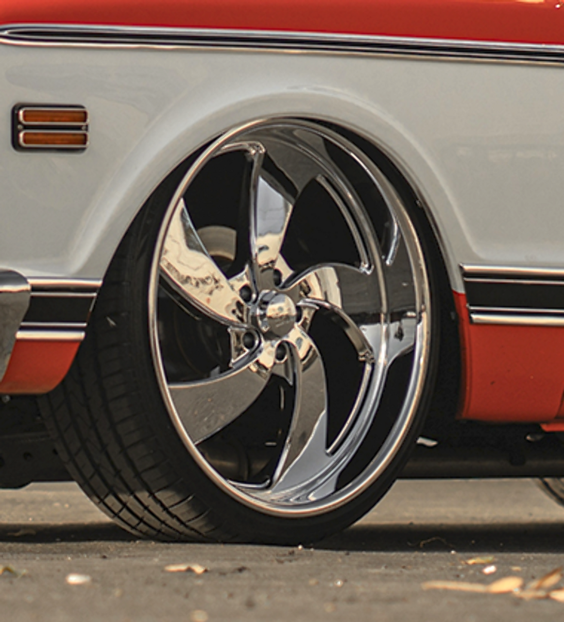 US Mag 1PC U132 Desperado 20x8 6x5.5 Chrome Right Wheel 20" 1mm Rim For Chevy
