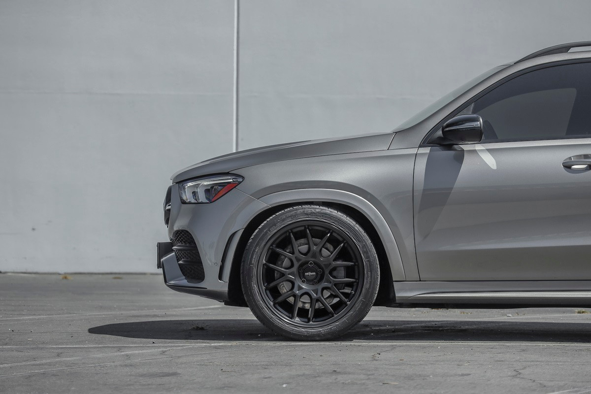 Rotiform 1PC R196 Zws 22x12 5x112 Gloss Anthracite Wheel 22" 35mm Rim