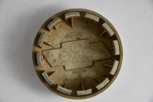 Chevy Gray/Tan Center Cap Hub Cap 15661030-J4 3"