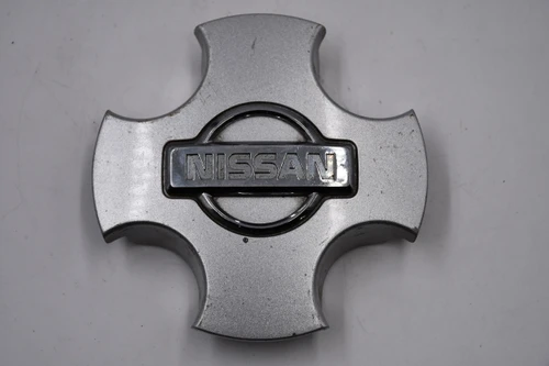 Nissan Silver W/ Chrome middle Wheel Center Cap Hub Cap 40343-0Z900 4.50" OEM Nissan Altima