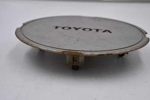 Toyota Silver Wheel Center Cap Hub Cap 716459-0010 7.5" Factory OEM
