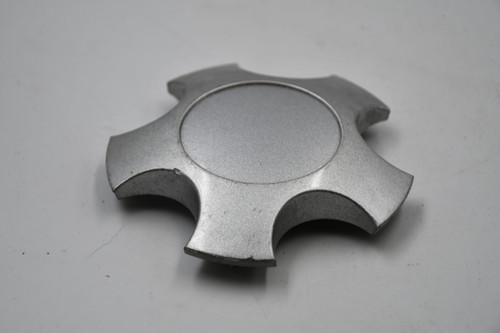 General Motors Silver Wheel Center Cap Hub Cap OP90468000AU 4.375" OEM GM fitting Cadillac '97-'99 No Insert/Logo