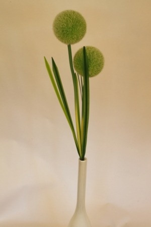 Artificial Lime Green Allium Flower Stems GGOAFLOWER1