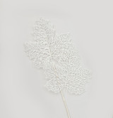 Glitter Maple Leaf White (66cm)