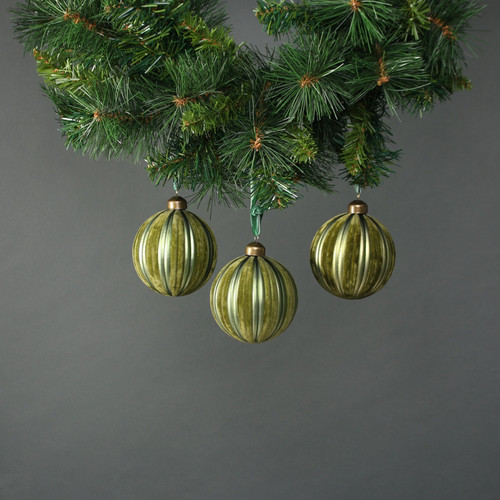 Kaia 8cm Glass Green Velvet Bauble (Set of 4)