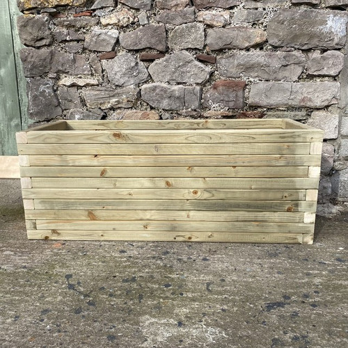 Somerset Planter (150 x 40 x 60)