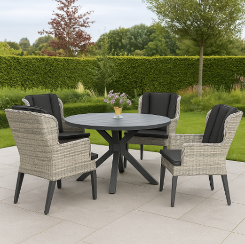 Round Aluminium Table with Chairs