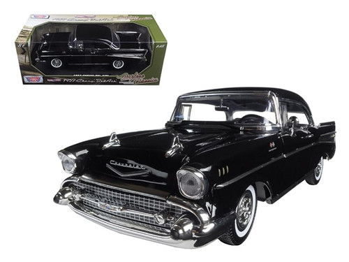 1957 Chevrolet Bel Air Hardtop Black "Timeless Classics" 1/18 Diecast Model Car by Motormax