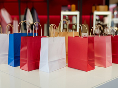Colorful Packaging: Picking the Perfect Hues for Color Paper Bags