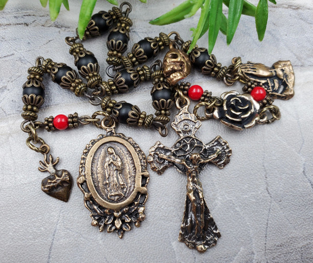 Guadalupe Day of the Dead Scull Sacred Heart Black Onyx Red Coral 1 decade Rosary Chaplet Protection Courage Prosperity