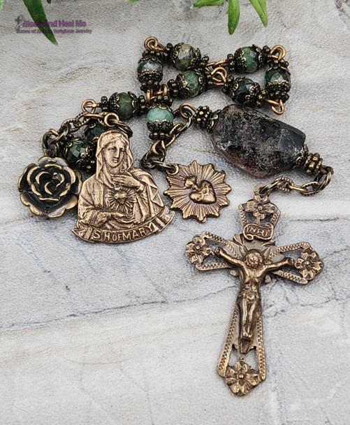 Immaculate Heart of Mary Emerald Vintage Bronze Antique Style Ornate Chaplet