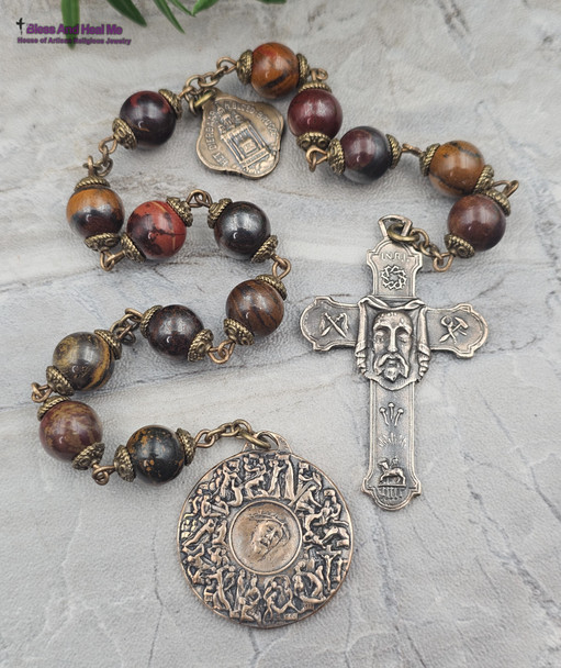 Chaplet of Reparation to the Holy Face 15 Beads Stations of the Cross Vintage Bronze
