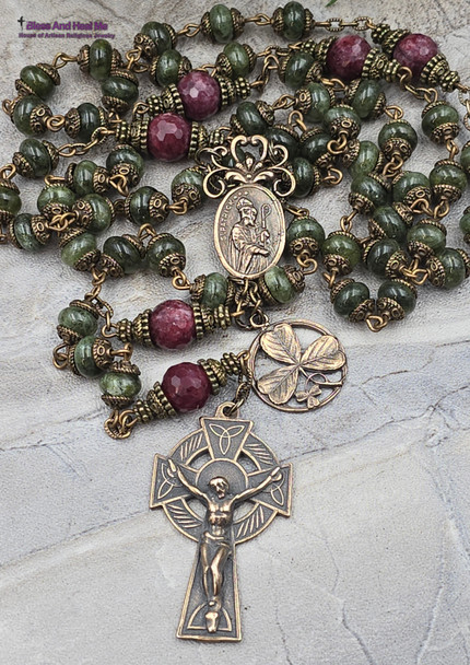 St Patrick Bridget Shamrock Celtic Green Jade Vintage Bronze Rosary