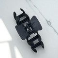 Black spiral plastic claw hair clip 11cm - Tuhil Threads Black spiral plastic claw hair clip 11cm - Tuhil Threads