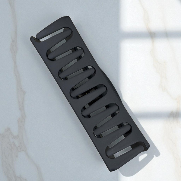 Black segmented plastic claw hair clip 10.5cm - Tuhil Threads Black segmented plastic claw hair clip 10.5cm - Tuhil Threads