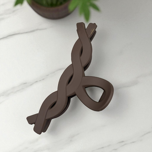 Dark Brown Claw Clip 11cm Dark Brown Claw Clip 11cm