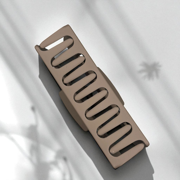 Taupe rectangular open-frame plastic claw hair clip 10.5cm - Tuhil Threads Taupe rectangular open-frame plastic claw hair clip 10.5cm - Tuhil Threads