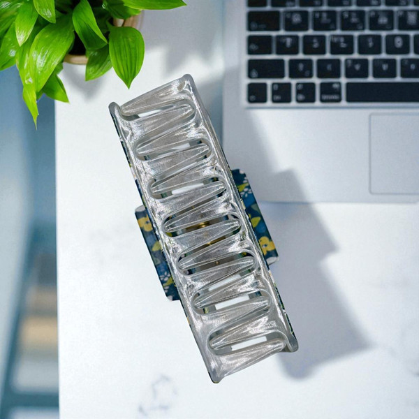 Dark green floral print claw clip 8.5cm  - Tuhil Threads Dark green floral print claw clip 8.5cm  - Tuhil Threads