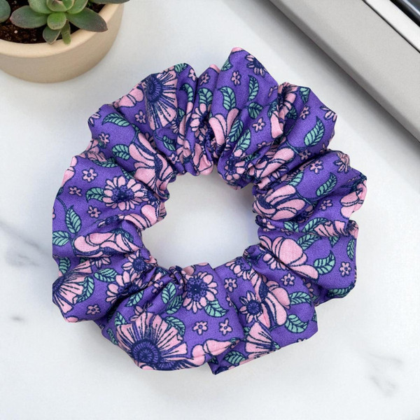 Purple Bloom PolyCotton Scrunchie Purple Bloom PolyCotton Scrunchie