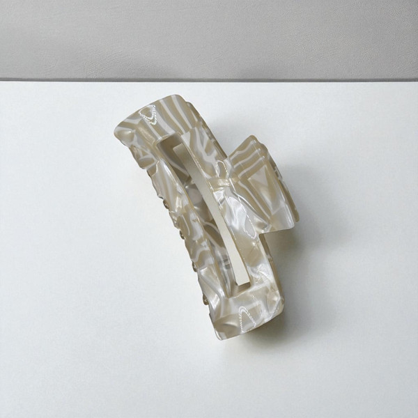 Iridescent Wave Acrylic Hair Claw Clip 8.0cm Iridescent Wave Acrylic Hair Claw Clip 8.0cm