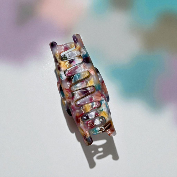 Pastel Mottled Acrylic Hair Claw 8.2cm - Shop at Tuhil Threads. Pastel Mottled Acrylic Hair Claw 8.2cm - Shop at Tuhil Threads.