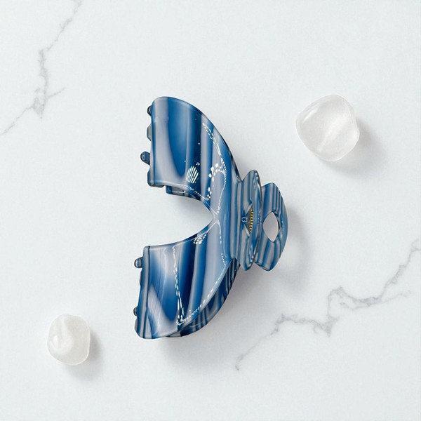 Abstract Pattern Blue Hair Claw Clip 8cm Abstract Pattern Blue Hair Claw Clip 8cm